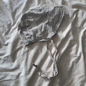 Rain People linen bonnet